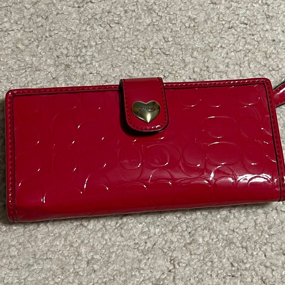 Coach red glossy slim wallet